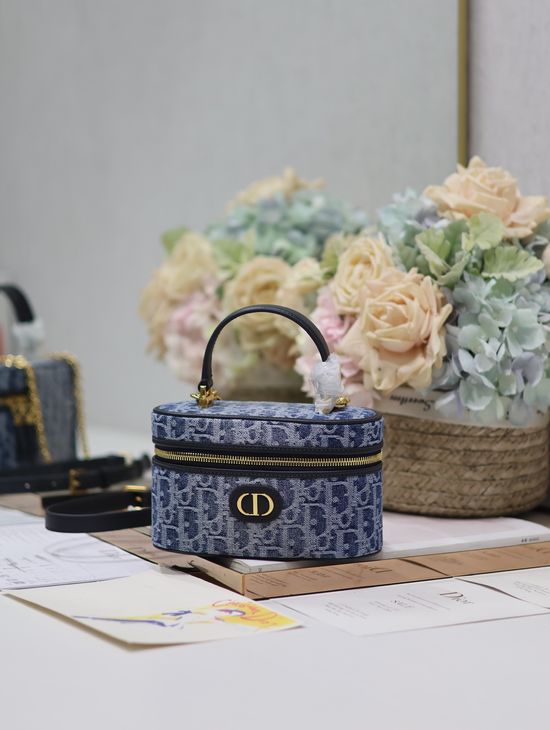 Christian Dior 30 Montaigne Denim Vanity Bag 5198