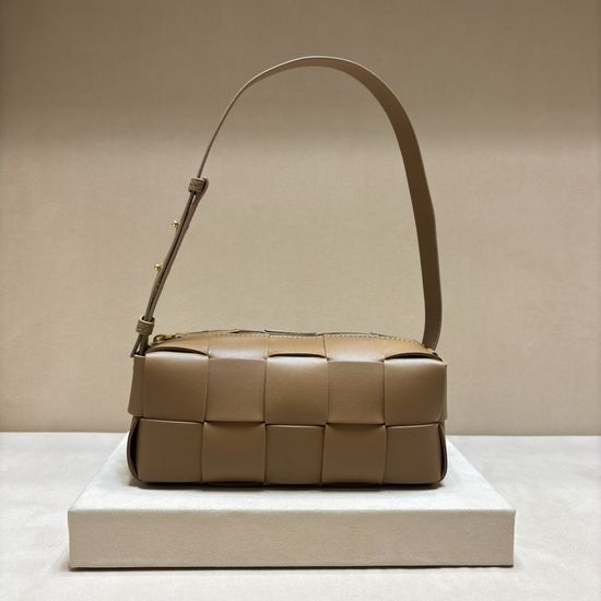 Bottega Veneta Brick Cassette Woven Sheepskin Shoulder Bag 9305