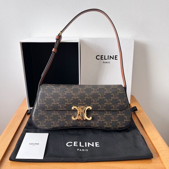 Celine Lola Classic Leather Shoulder Bag 115533