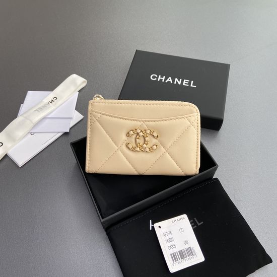 Chanel Quilted Card Holder Zipper Pocket 3176