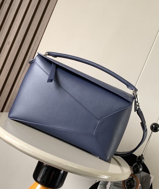 Loewe Puzzle Shiny Leather Handbag 9061