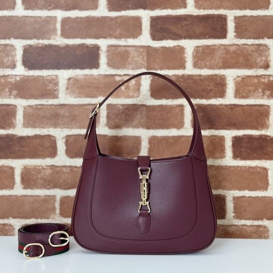 Gucci Classic Smooth Leather Handbag 810232