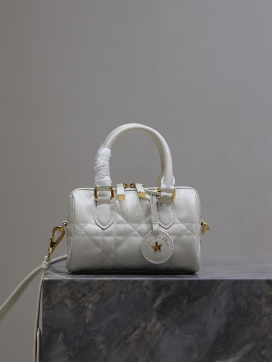 Christian Dior Groove Mini White Handbag 1365