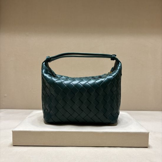 Bottega Veneta Intrecciato Lambskin Lunch Box Bag 3002