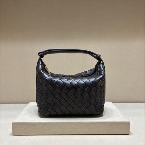 Bottega Veneta Intrecciato Weave Lunch Tote Bag 3002