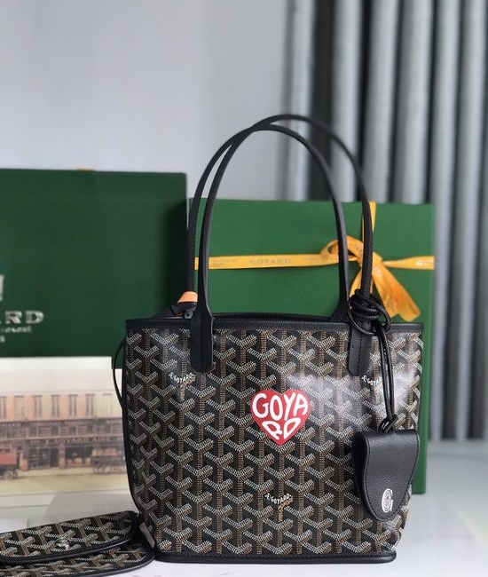 Goyard Anjou Mini Limited Edition Heart Bag 020660