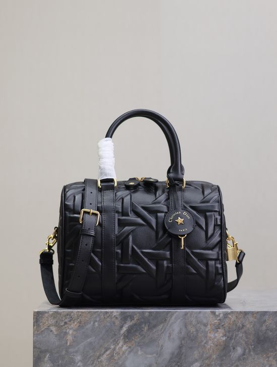 Christian Dior Groove Quilted Large Handbag 1365