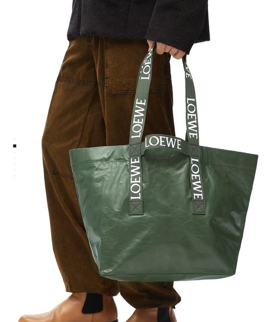 Loewe Fold Shopper Leather Handbag 2205