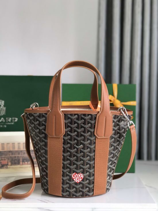Goyard BELHARRA Small Bucket Bag 8522