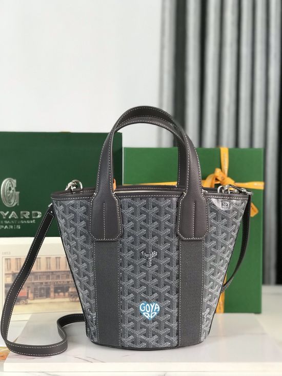 Goyard BELHARRA Small Bucket Bag 8521