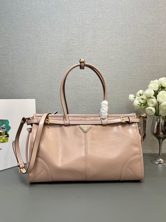 Prada LusSolf Patent Leather Tote 1BA433