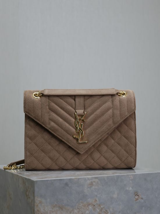 Yves Saint Laurent Envelope V Quilted Bag 487206