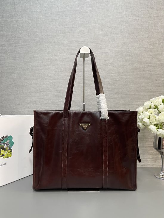 Prada Oil Wax Leather Tote Bag 1BG460