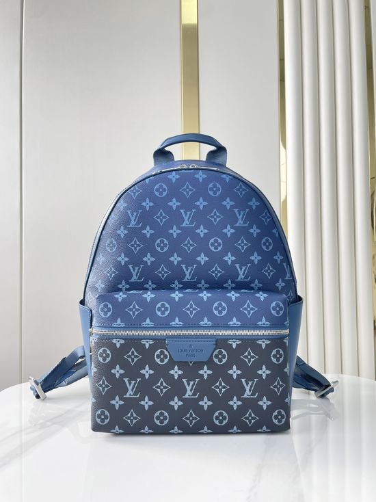 Louis Vuitton Discovery Gradient Backpack M22558