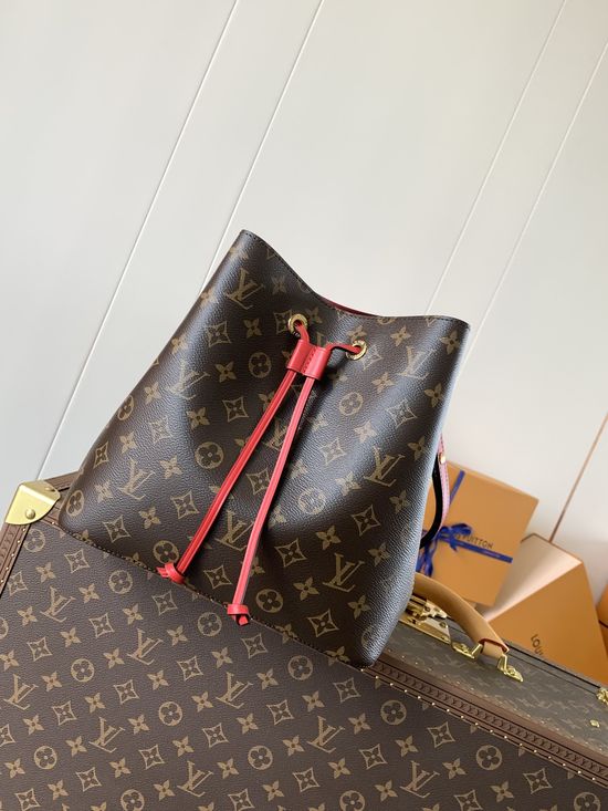 Louis Vuitton NeoNoe Classic Bucket Bag M44887