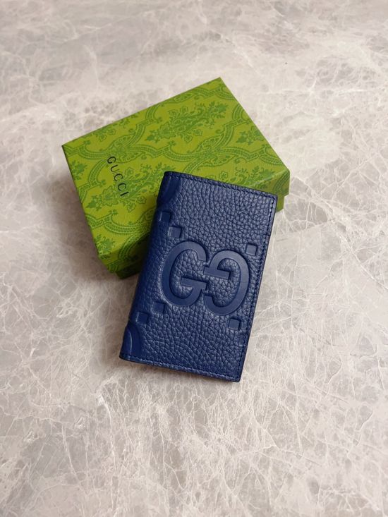 Gucci Card Holder Embossed G 739478