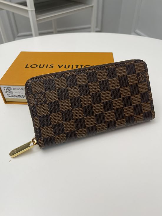 Louis Vuitton Monogram Canvas Zipper Wallet N60046