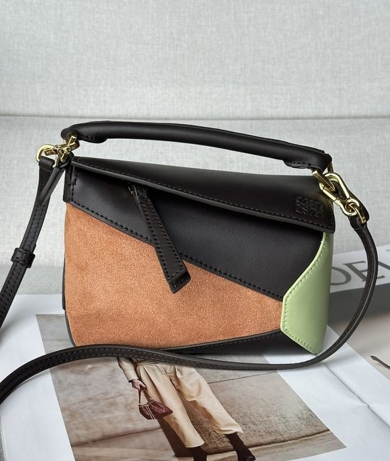 Loewe Puzzle Edge Handbag Light Pear Brown 3000b