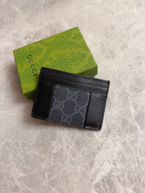 Gucci GG Supreme Leather Card Holder 795486