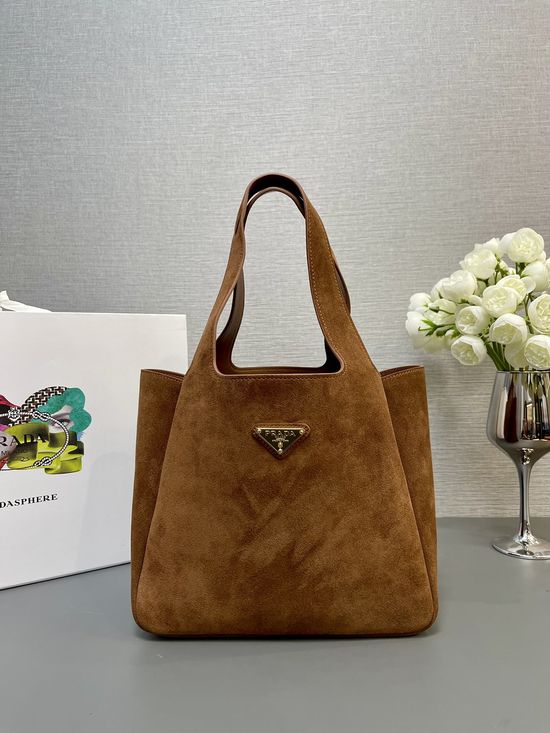 Prada Leather Large Capacity Tote Bag 1BG335
