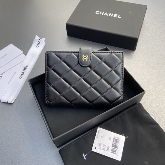 Chanel Passport Holder Quilted Gold Hardware Wallet 96066