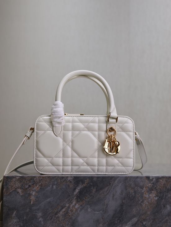 Christian Dior Montaigne 30 Mini Doctor Bag White 3302
