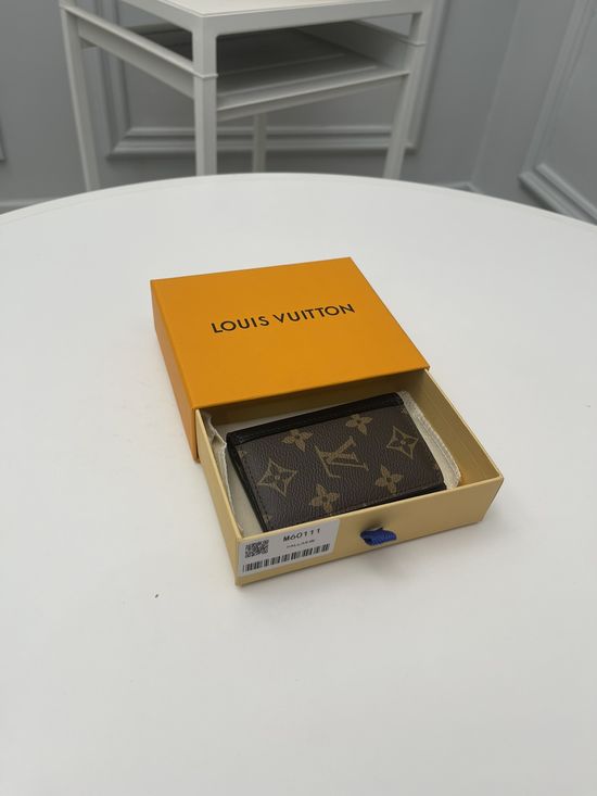 Louis Vuitton Pocket Wallet Compact Credit Card Holder M60111