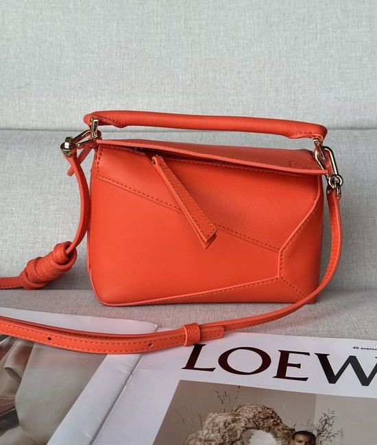 Loewe Puzzle Edge Light Pear Orange Handbag 3000b