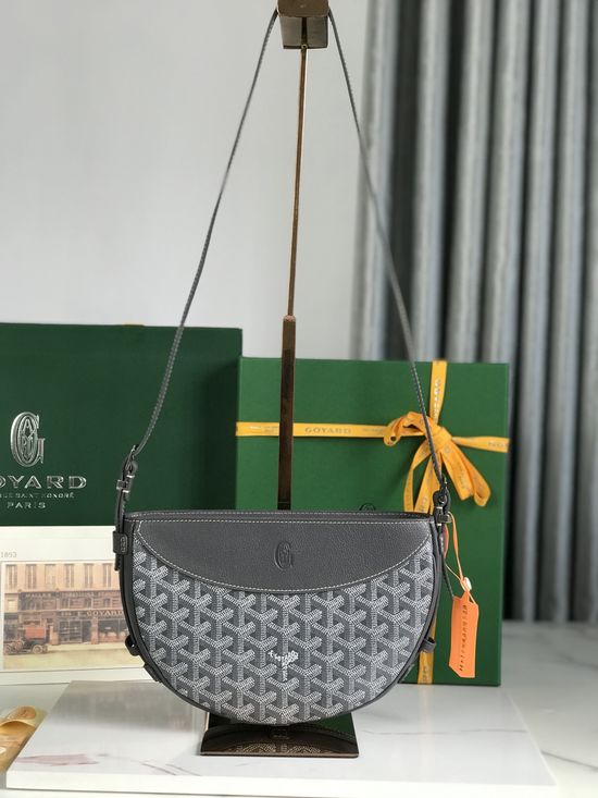 Goyard HIRONDELLE Versatile Practical Bag 020246