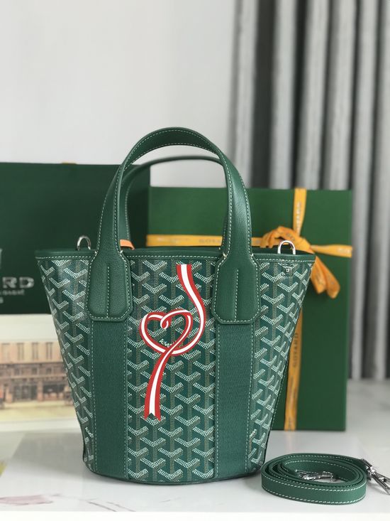Goyard BELHARRA Small Bucket Bag 120230