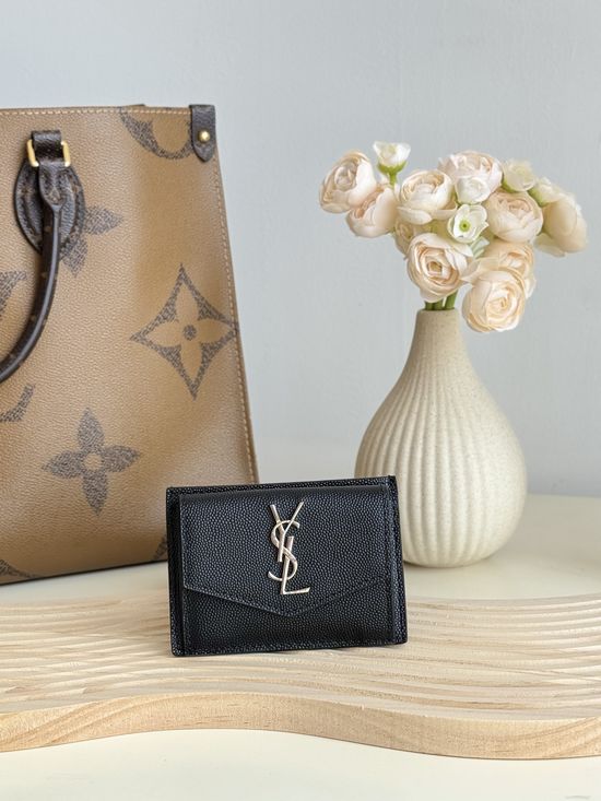 Yves Saint Laurent Card Holder Flap Wallet 582305