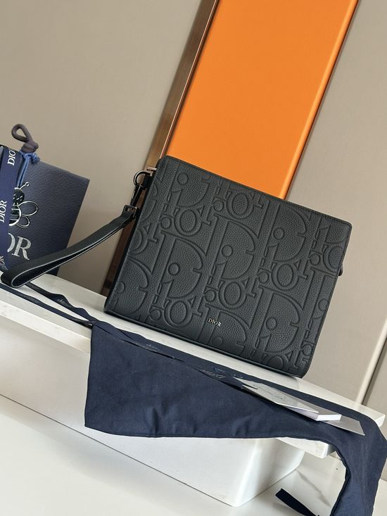 Christian Dior Oblique Clutch 2ESCA483YKY_H03E