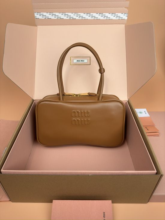 Miu Miu Beau Calfskin Medium Handbag 5BB172