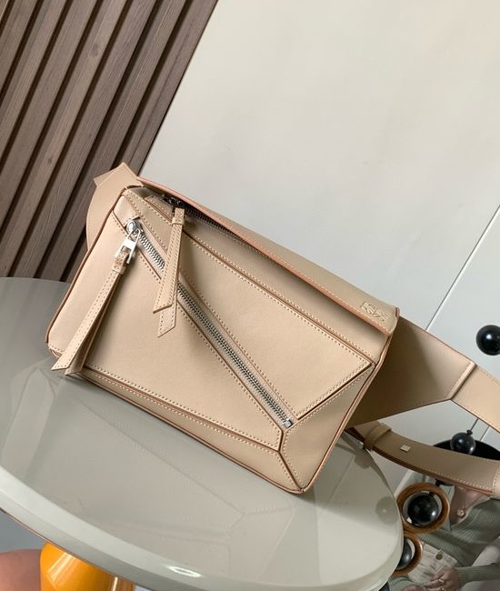 Loewe Puzzle Classic Leather Waist Bag 8014
