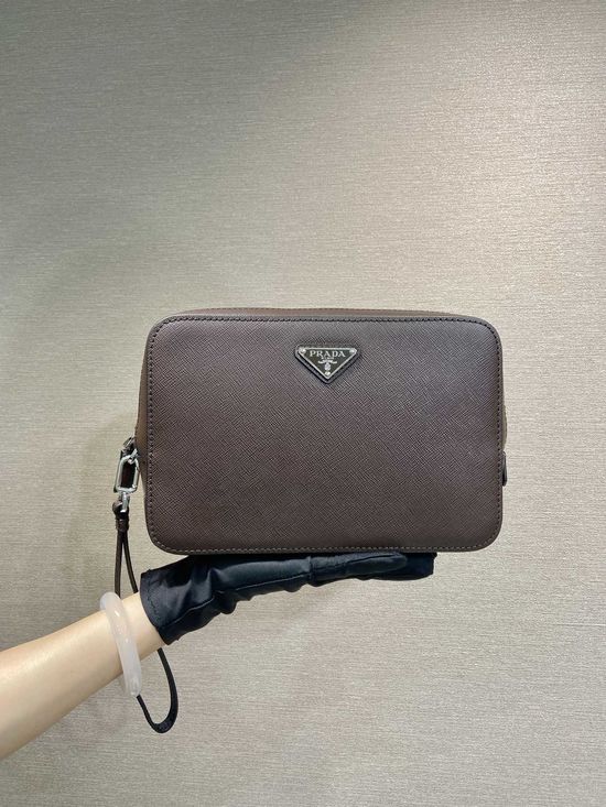 Prada Classic Clutch 2VF017