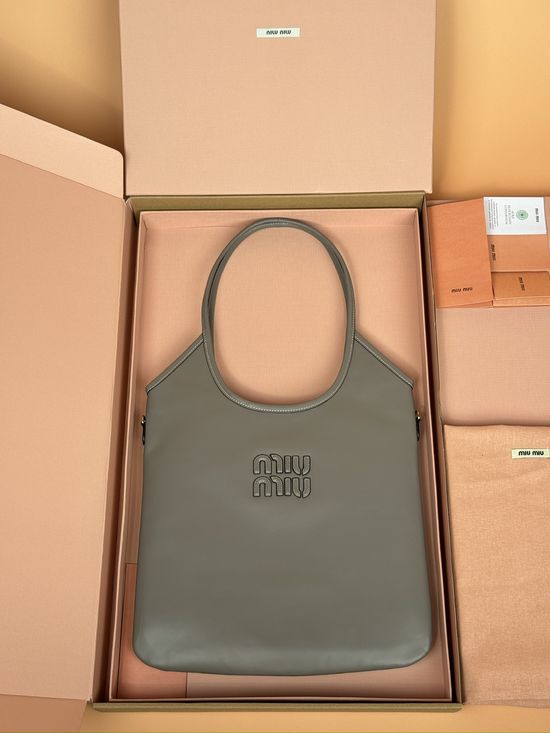 Miu Miu Leather Tote Bag 5BG231