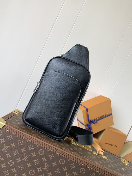 Louis Vuitton Avenue Shoulder Bag 30863