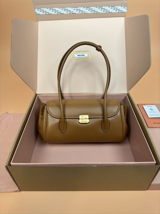 Miu Miu Smooth Leather Handbag 5BB265