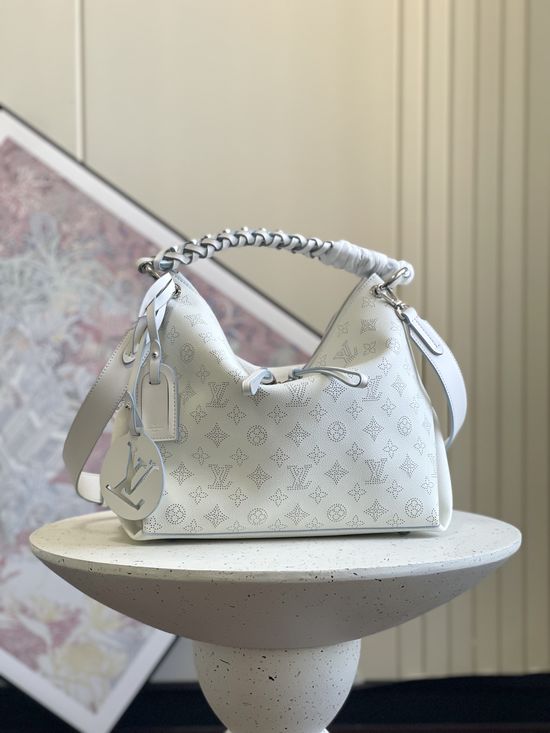 Louis Vuitton Beaubourg Hobo Medium Monogram Handbag 17070