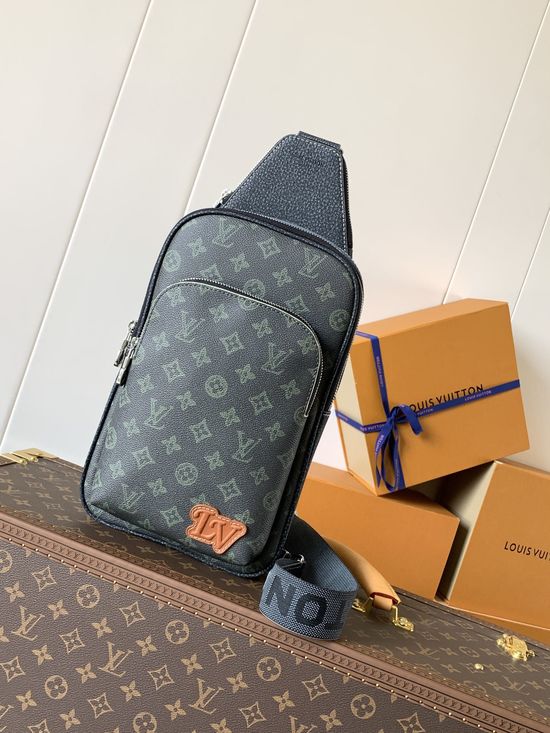 Louis Vuitton AVENUE Damier Graphite Shoulder Bag M46344