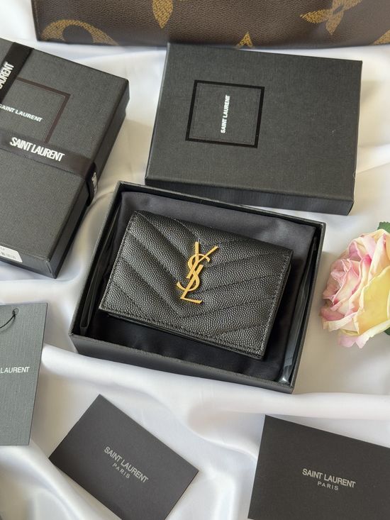 Yves Saint Laurent Short Wallet Caviar Leather Card Holder 596323