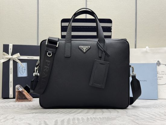 Prada Saffiano Leather Briefcase 2VE368