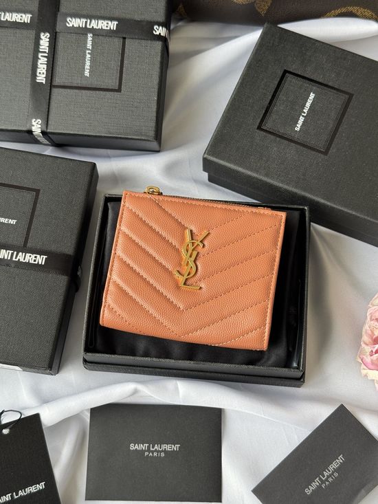 Yves Saint Laurent Caviar Practical Card Holder 517045