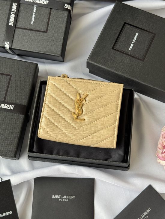 Yves Saint Laurent Caviar Practical Card Holder 517045