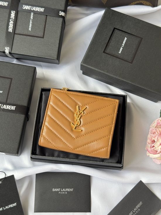 Yves Saint Laurent Fish Grain Card Holder Versatile Storage 517045