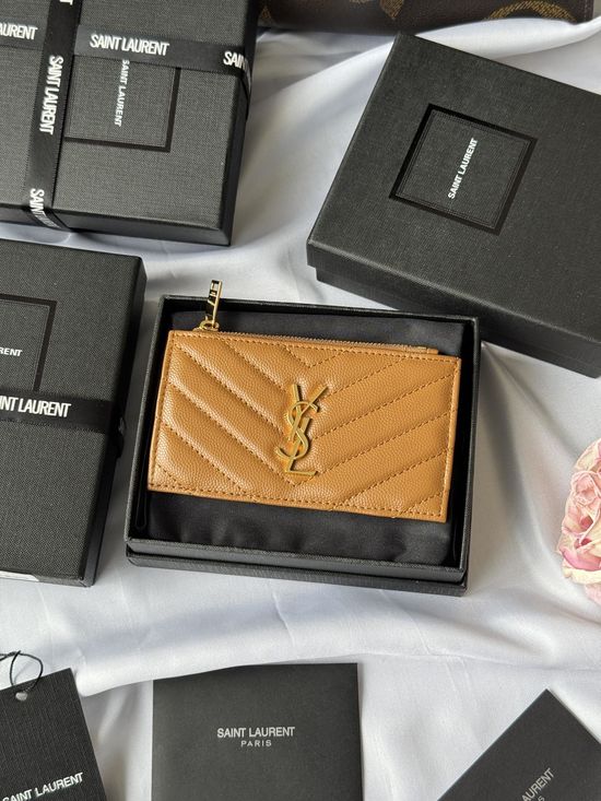 Yves Saint Laurent Grain Leather Card Holder 607915