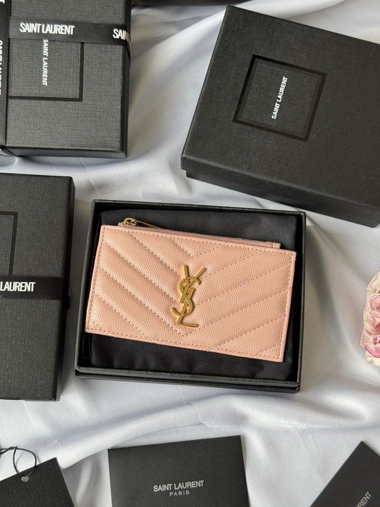 Yves Saint Laurent Grain Leather Card Holder 607915