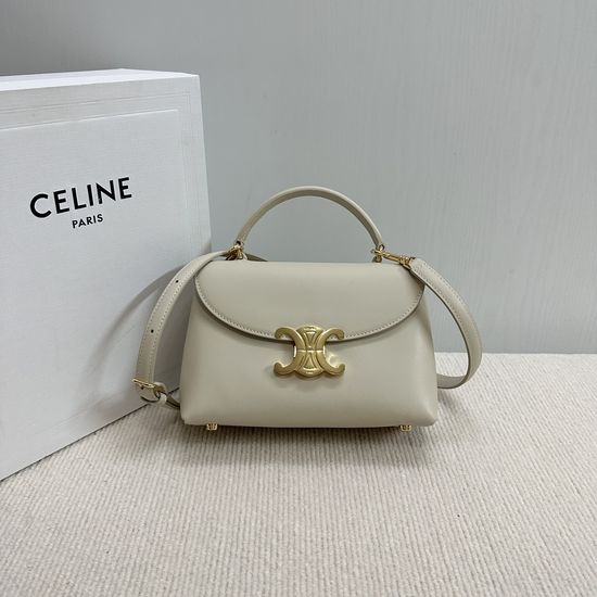 Celine Triomphe Kelly Handbag 118113