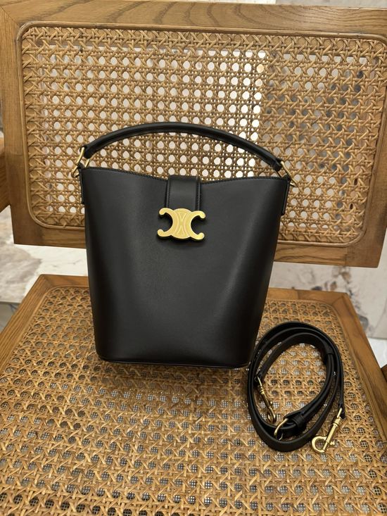 Celine LOUISE Small Smooth Calfskin Handbag 119173