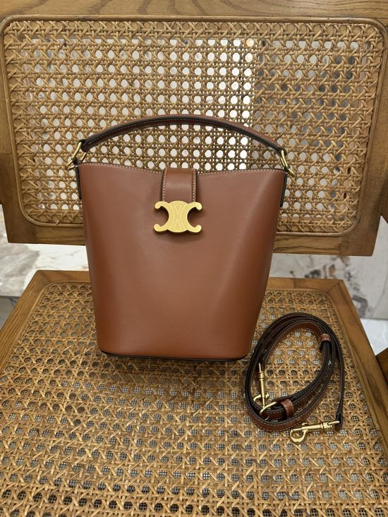 Celine LOUISE Smooth Calfskin Handbag 119173